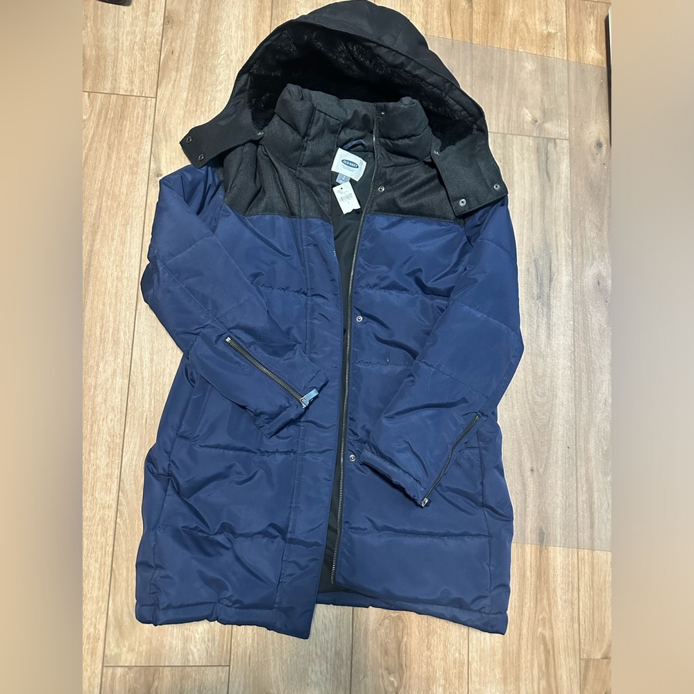 New old navy coat